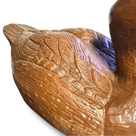 VTG Hand Carved Duck Pecan Shells & Resin Red Mill MFG Decoy Shelf Hunting Decor - Picture 4 of 14